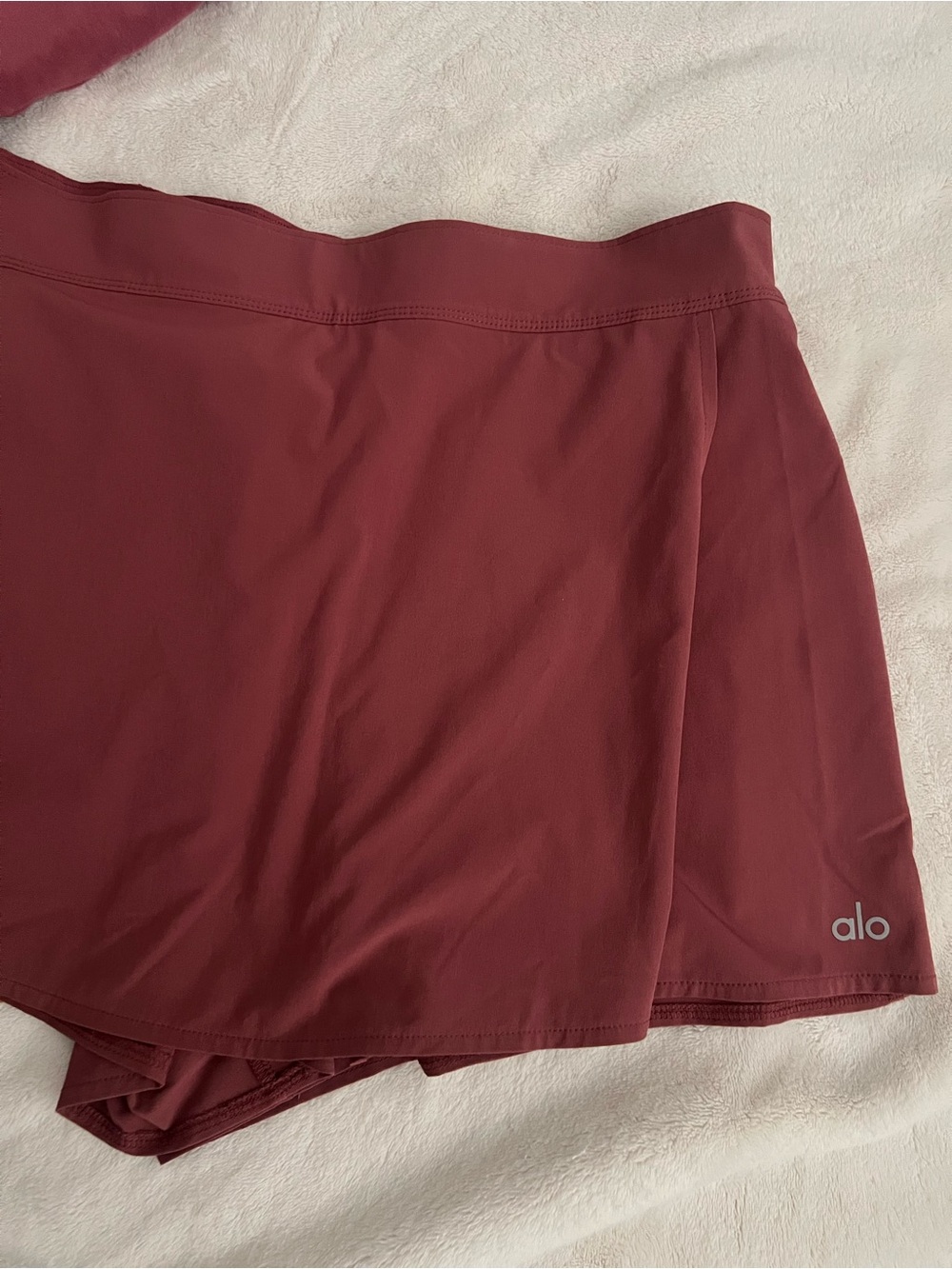 ALO Yoga Women's Maroon Athletic Skirt
